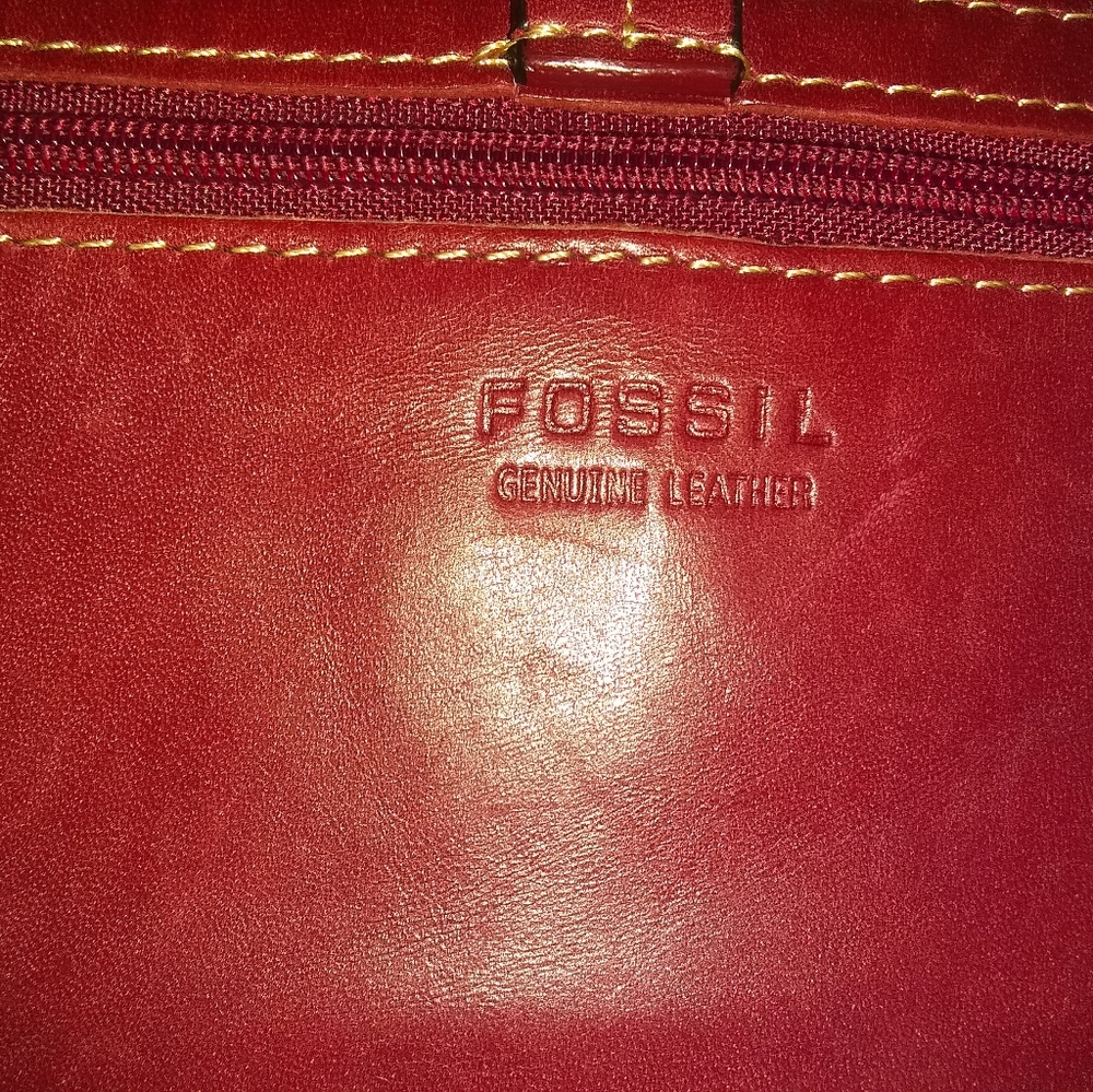 Fossil Leather Wallet Rustic Red - image 8